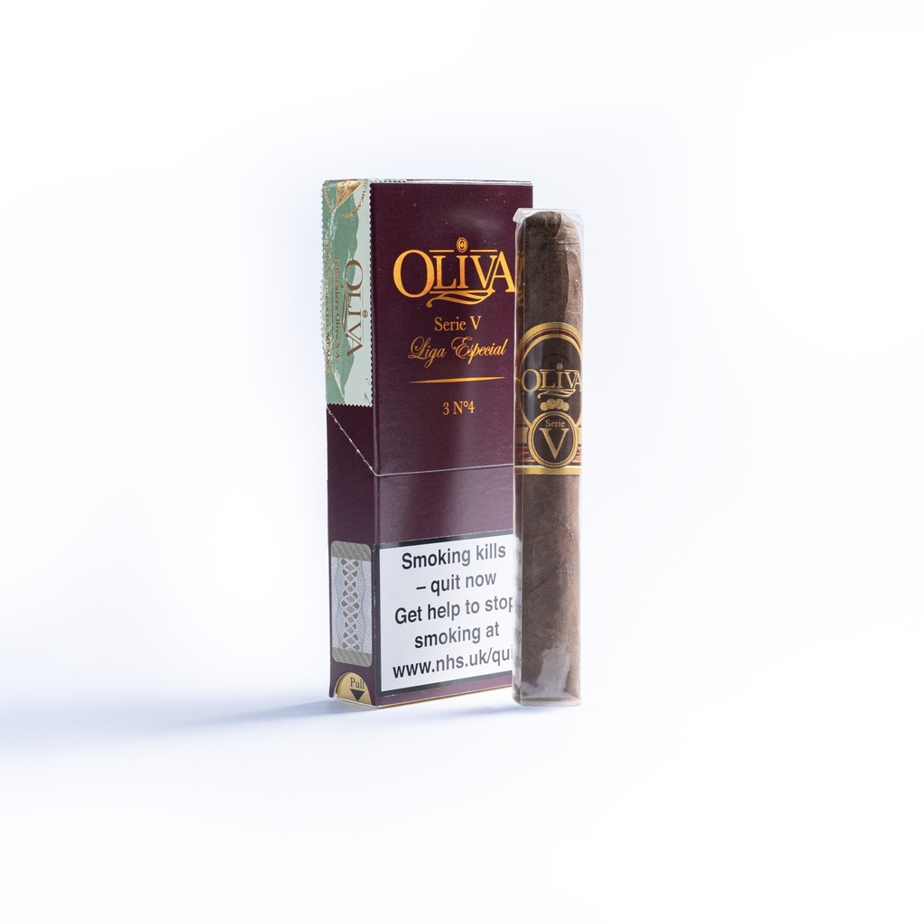 Oliva Serie V No. 4 - Pack Of 3 Cigars