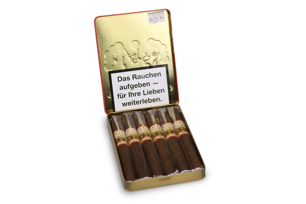 Aj Fernandez New World Oscuro Petit Corona - Single Cigar