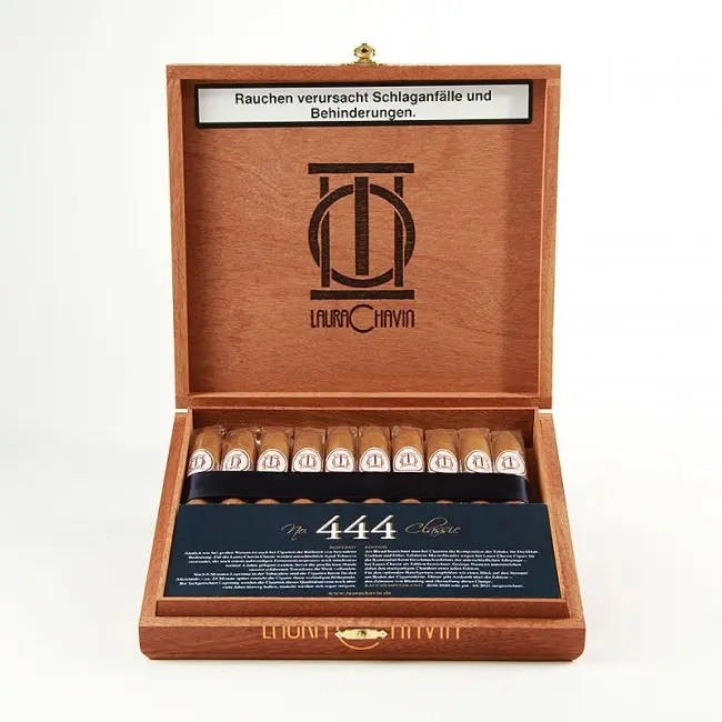 Laura Chavin Classic Line No. 444 Diadema - Box of 10 Cigars