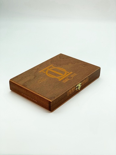 [39872] Laura Chavin Classic Line No. 55 Robusto - Box Of 10 Cigars